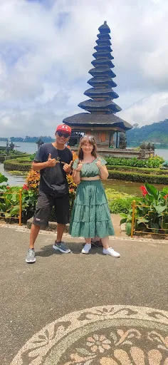 Bali Tour Driver and Guide, Bali Airport Taxi and Transfer | Hire Bali Best Driver 1