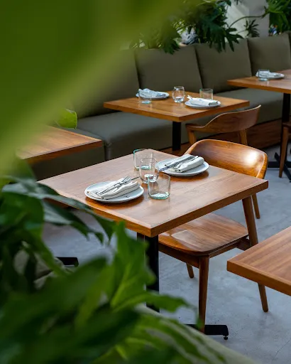 M. MASON. Bar | Grill Uluwatu 1