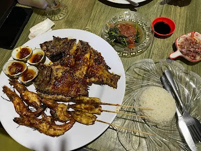 “ warung meranggi” 1