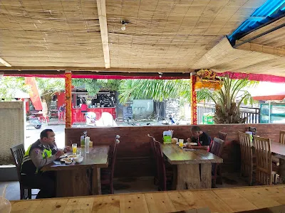 “ warung meranggi” 2