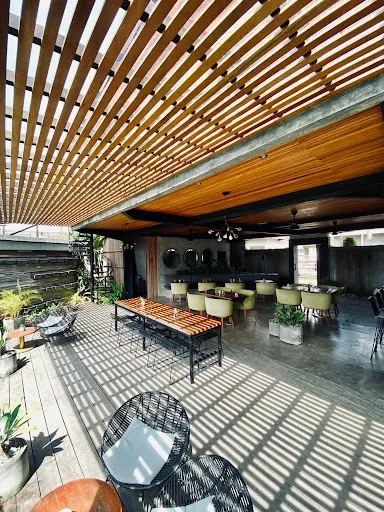 Mensa - Asian Bistro and Bar 1