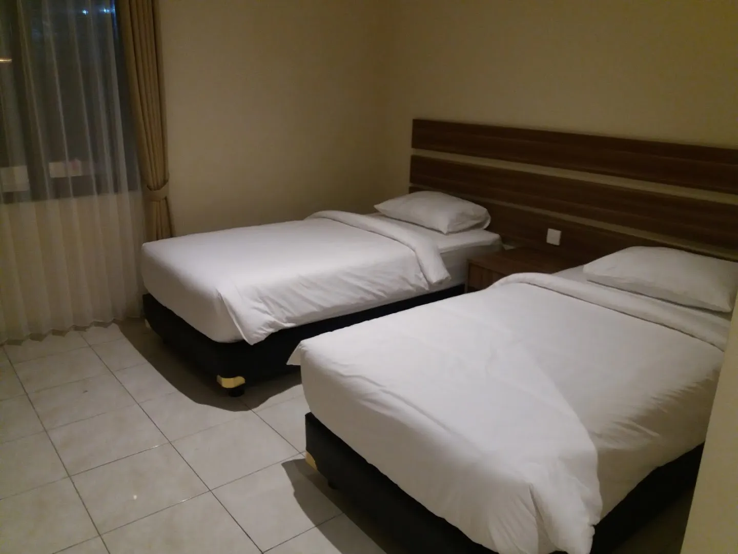 Chinatown Room Rental, Kost and J&T Express 1