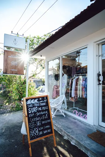 Zealous Surf Boutique 1