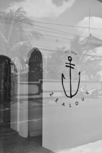 Zealous Surf Boutique 2
