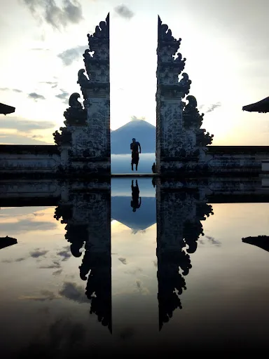 PUTU BALI TOUR ORGENAIZER 1