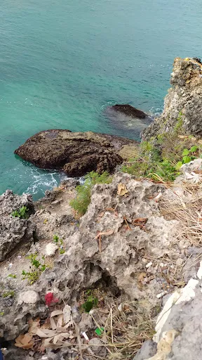 Balangan Beach Cliff 3