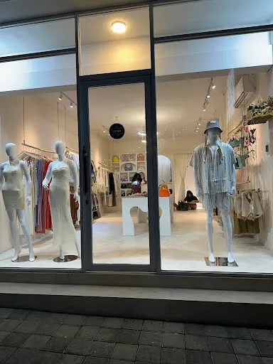 Nate concept store uluwatu 2