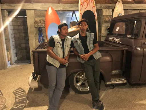 Balangan classic garage 4