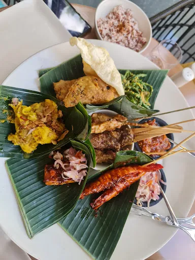 Kunyit Restaurant at The Anvaya Beach Resort Bali 3