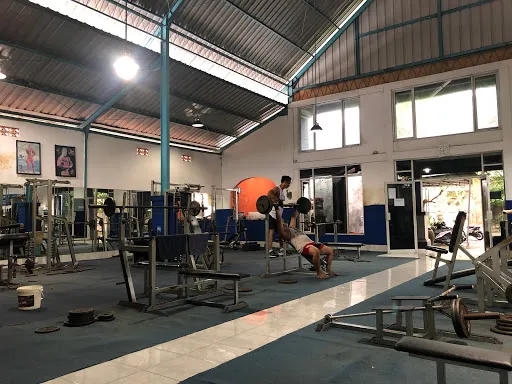 Wawan fitness club 1