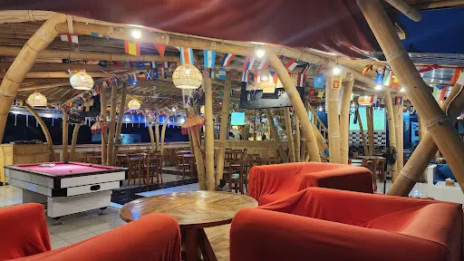 Stark Craft Beer Garden 2