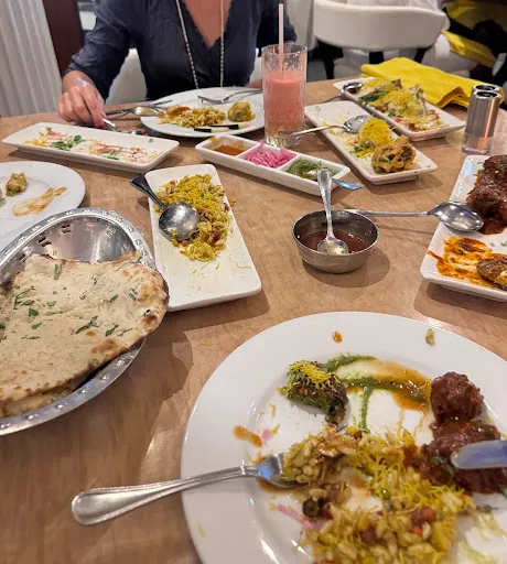 Queen's of India: An Indian Food Cuisine Restaurant in Nusa Dua, Bali 3