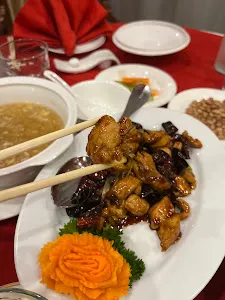 Golden Lotus Chinese Restaurant 1