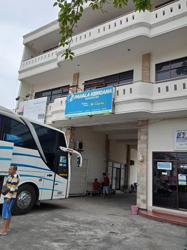 Pahala Kencana Bus Agency 3