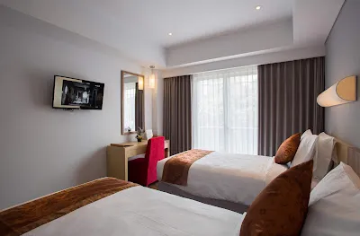 Saris Hotel Kuta 4