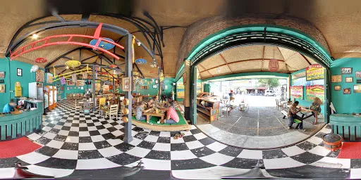 Ayam Penyet Surabaya 1