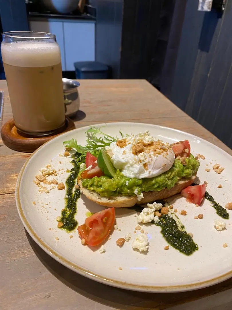 Honey & Bread Cafe 3