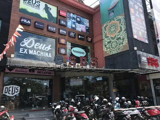 SBS ( Special Brand Store ) BALI 3