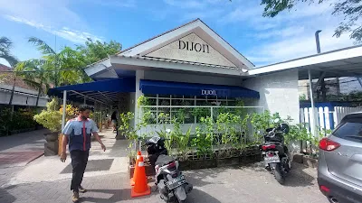 Dijon Bali - Shop & Deli 3