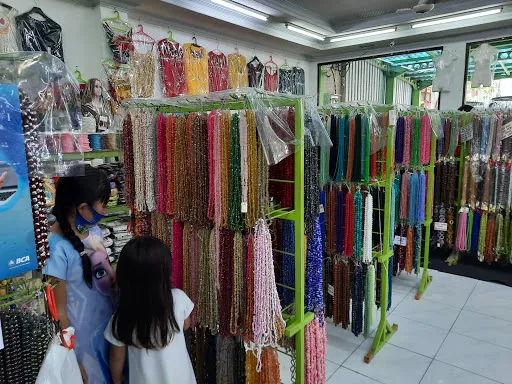 Toko Central (Central Group) 4