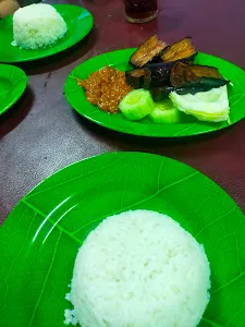 Sari Laut Cak Diro 2