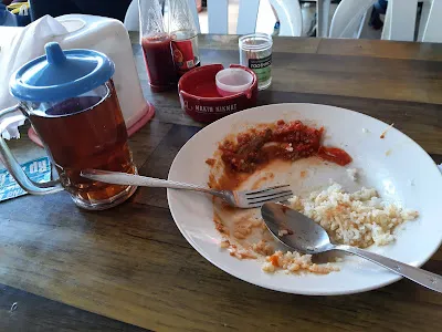 Warung Muslim Moro Seneng Ibu Tien 2