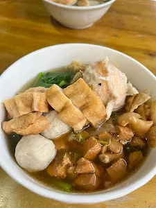 Warung Bakso Ayam Pak Erik 4