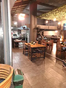 Joker's Bar & Grill Bali 4