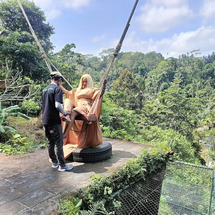 Bali Nugraha travel 4