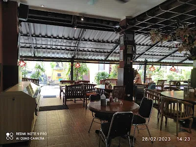 Mama's German Restaurant 1