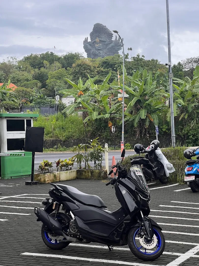 Scooter rental and bike in Bali 《 sewa motor 》Agung tourist service 4
