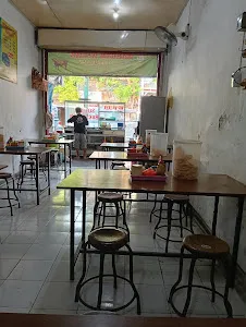 Warung Nyoman - Soto Babat 1