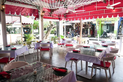 Colosseum restaurant 2
