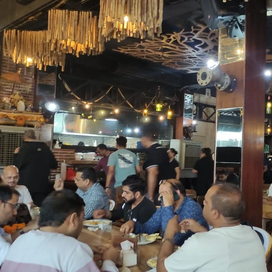 The Golden Saffron 1