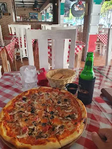 PICCOLA ITALIA, Kuta 1