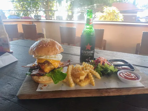 Kutabex Bar & Resto 2