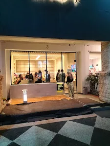 Candylicious Beachwalk Shopping Center 2