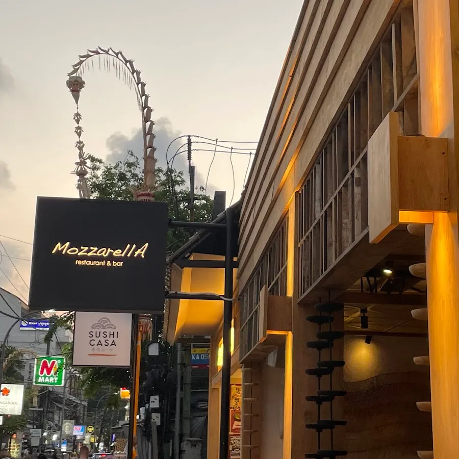 Mozzarella Restaurant 4