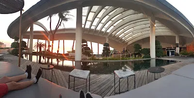 The Stones Entertainment Center 3