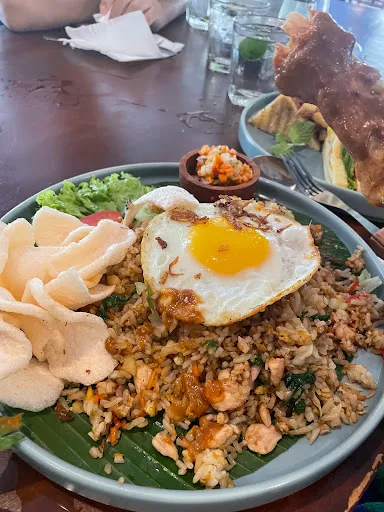ITUITU Legian Bali 4