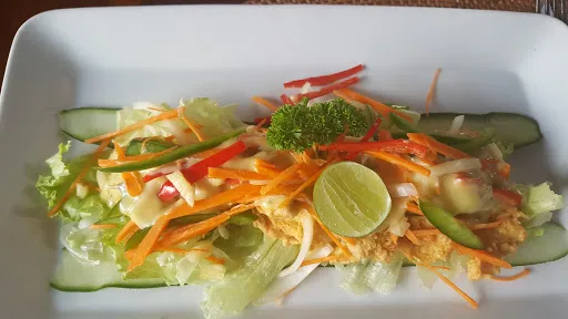 The Legend Bar & Restaurant 2