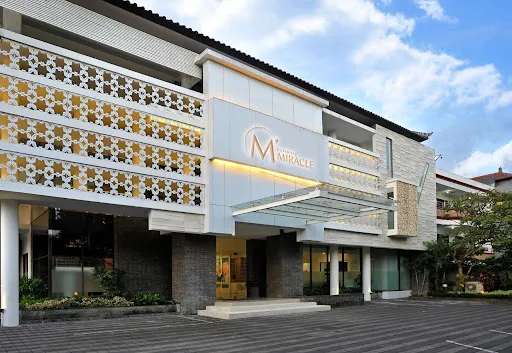 Klinik Kecantikan Bali Miracle Ultimate Denpasar 1