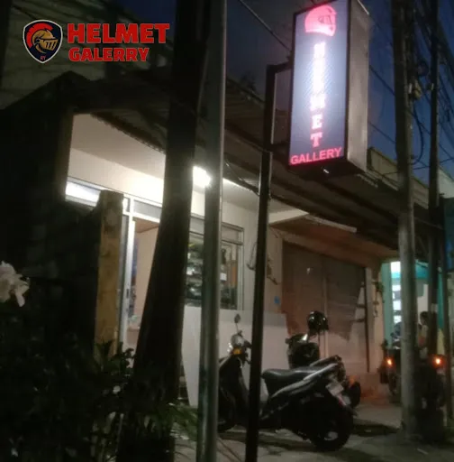 central helmet handicraft 2