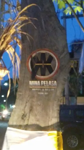Mina Pelasa Hotel & Resto 3