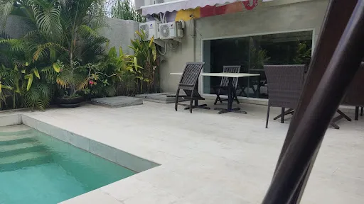 Grandmas Plus Hotel Legian 2