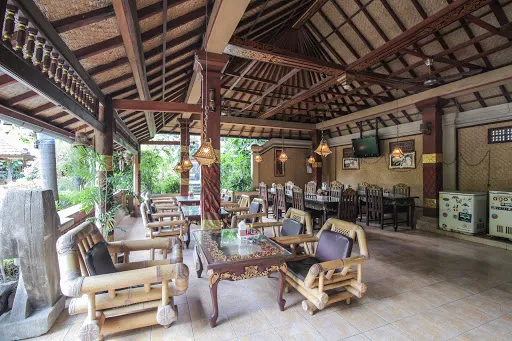 Dewa Bharata Bungalows Legian 4