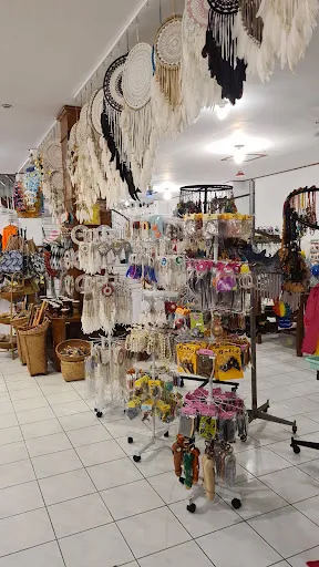 Kencana Art Market 3