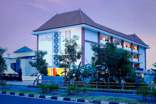 HARRIS Hotel & Residences Sunset Road - Bali 4