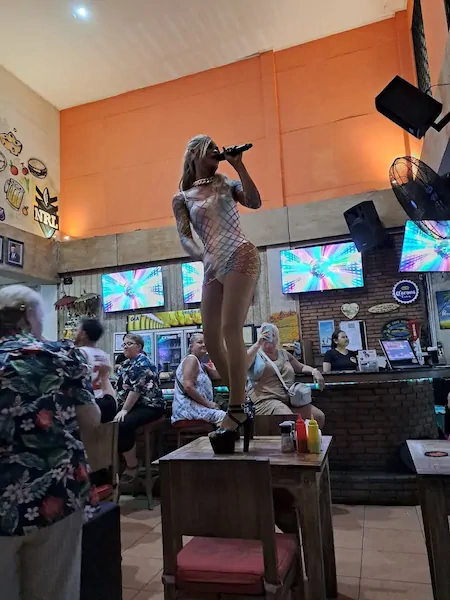 The PaD Bar and Grill on Legian Street 4