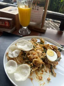 Warung Totemo 3